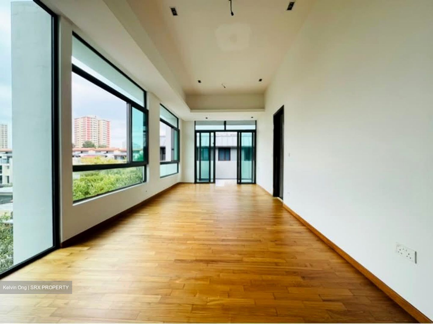 Cayman Residences (D15), Terrace #529520221